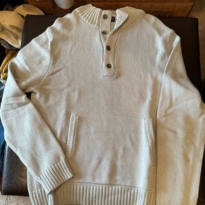 Banana Republic Factory Men's Light Grey Sweater with Button Collar size Large